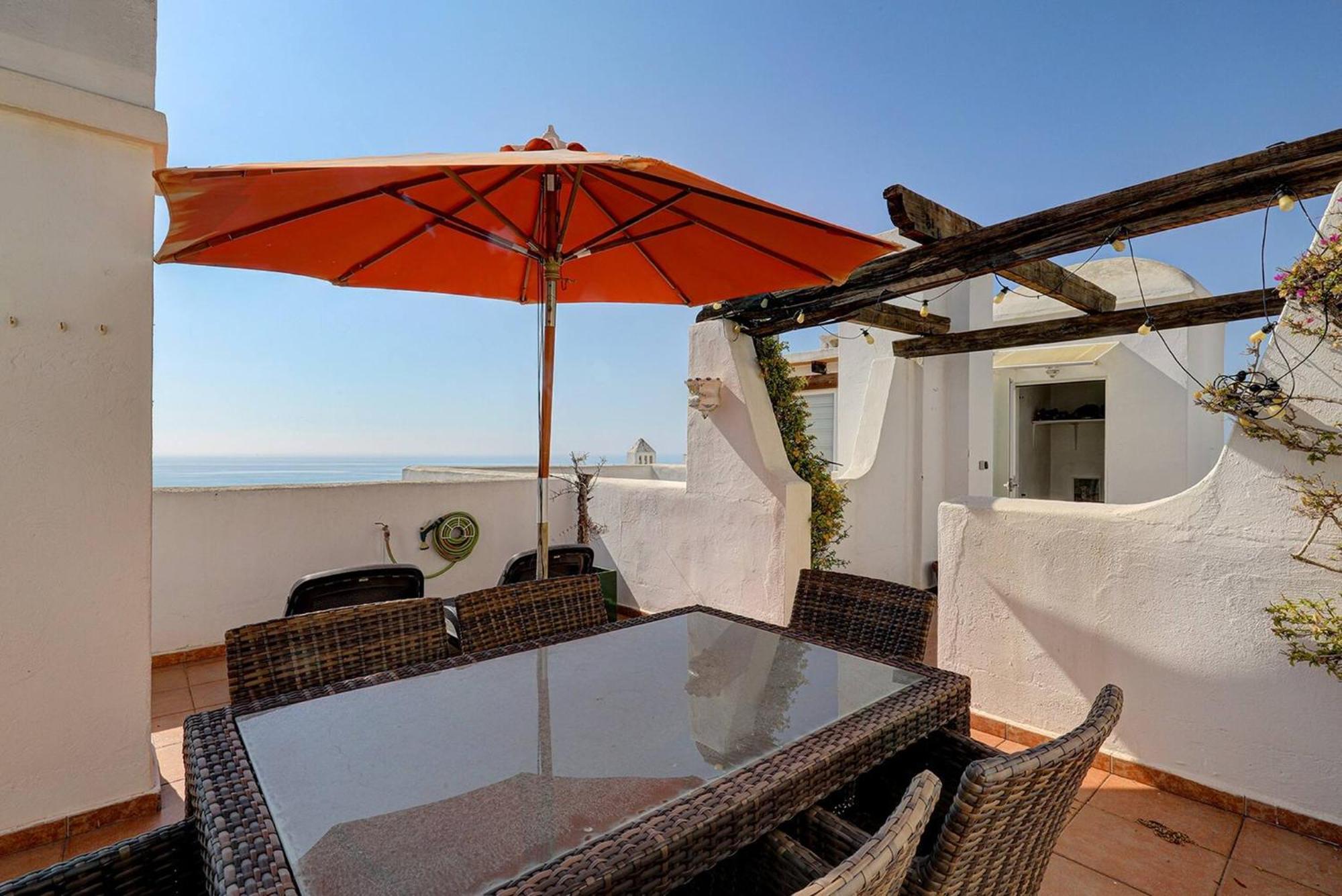 082 - Stunning Sea Views Beachfront Apartment Benalmádena Exterior foto